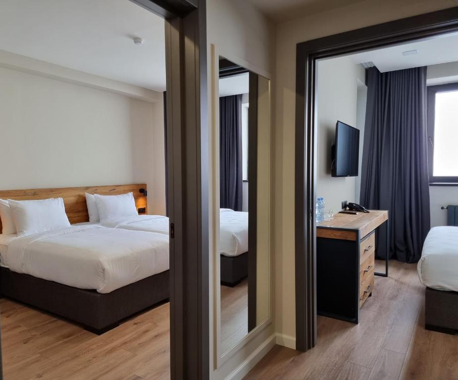 Superior family room