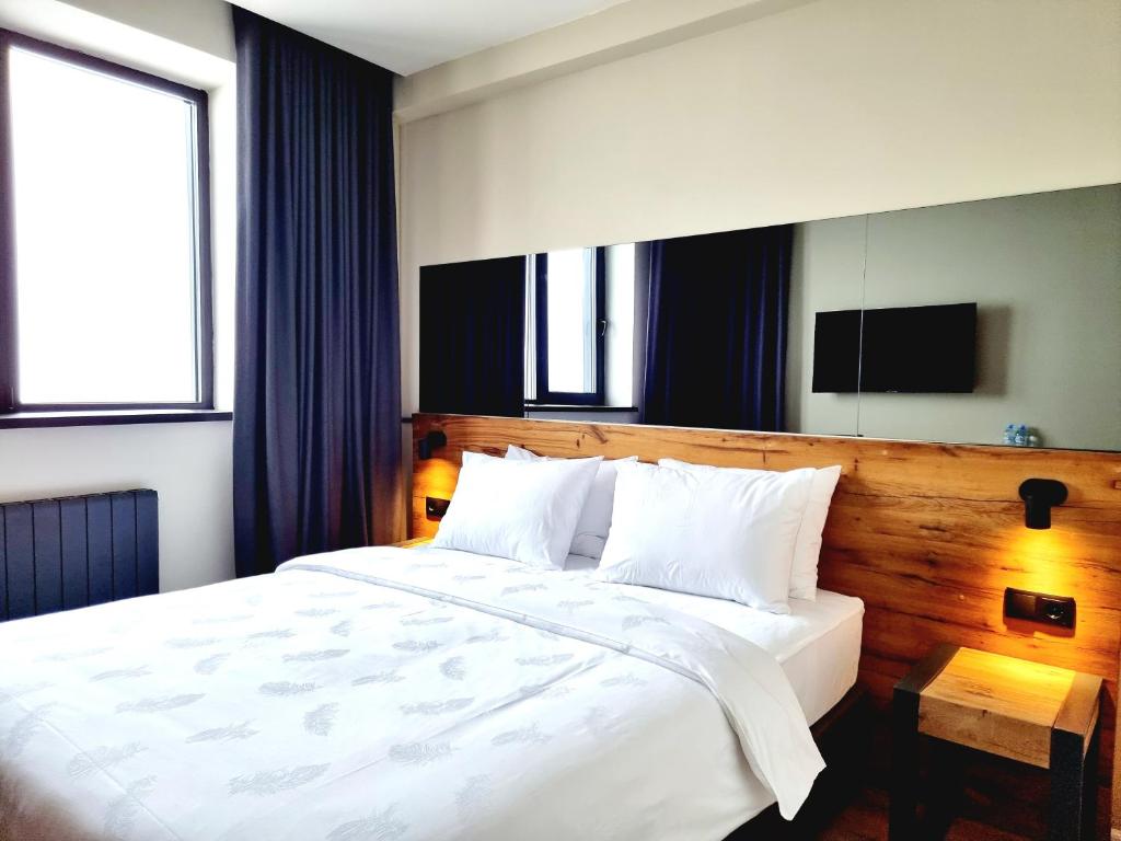 Superior family room